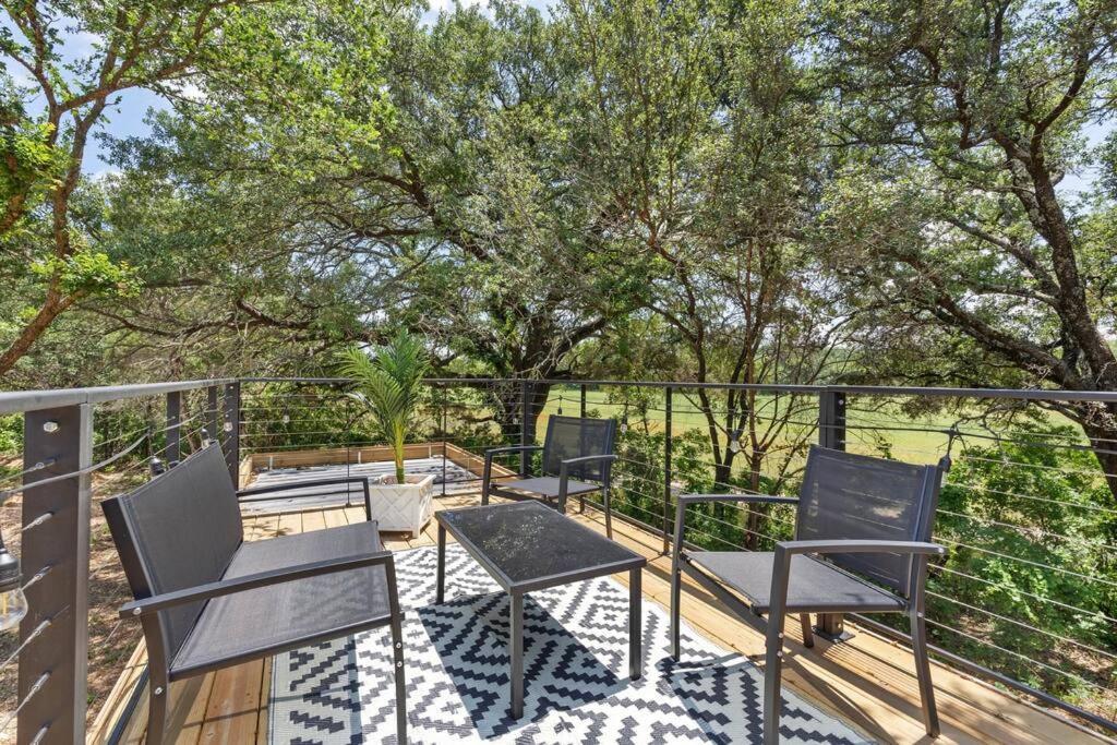 The Lonely Bull Luxury Container Home On 5 Acres WeatherfordWeatherford  Kültér fotó